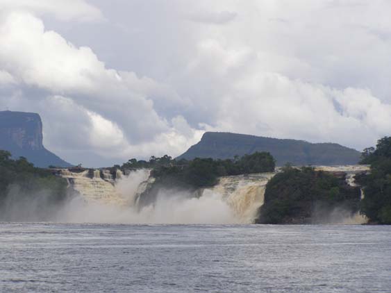 071117_-_Uruyen_-_Canaima_-_020