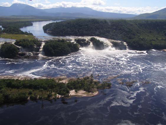 071120 - Canaima - 003