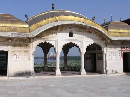 Agra_Okt_2005_PA040070