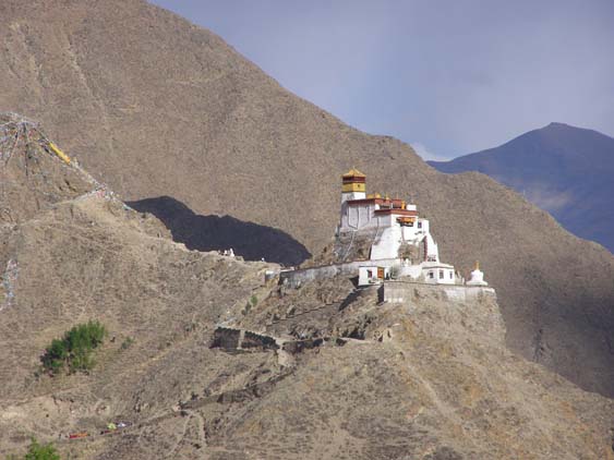 Tibet Yumbu Lakhang